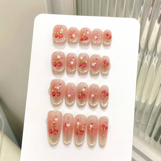 【さくらんぼグリッター】果実×星×きらめき｜ジューシー甘かわネイル🍒✨