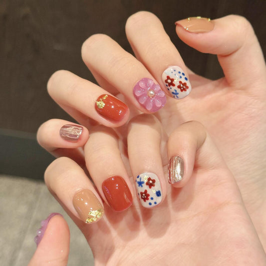 レトロ可愛い小花柄×3Dパープルフラワー｜遊び心たっぷりのミックスデザインネイル
